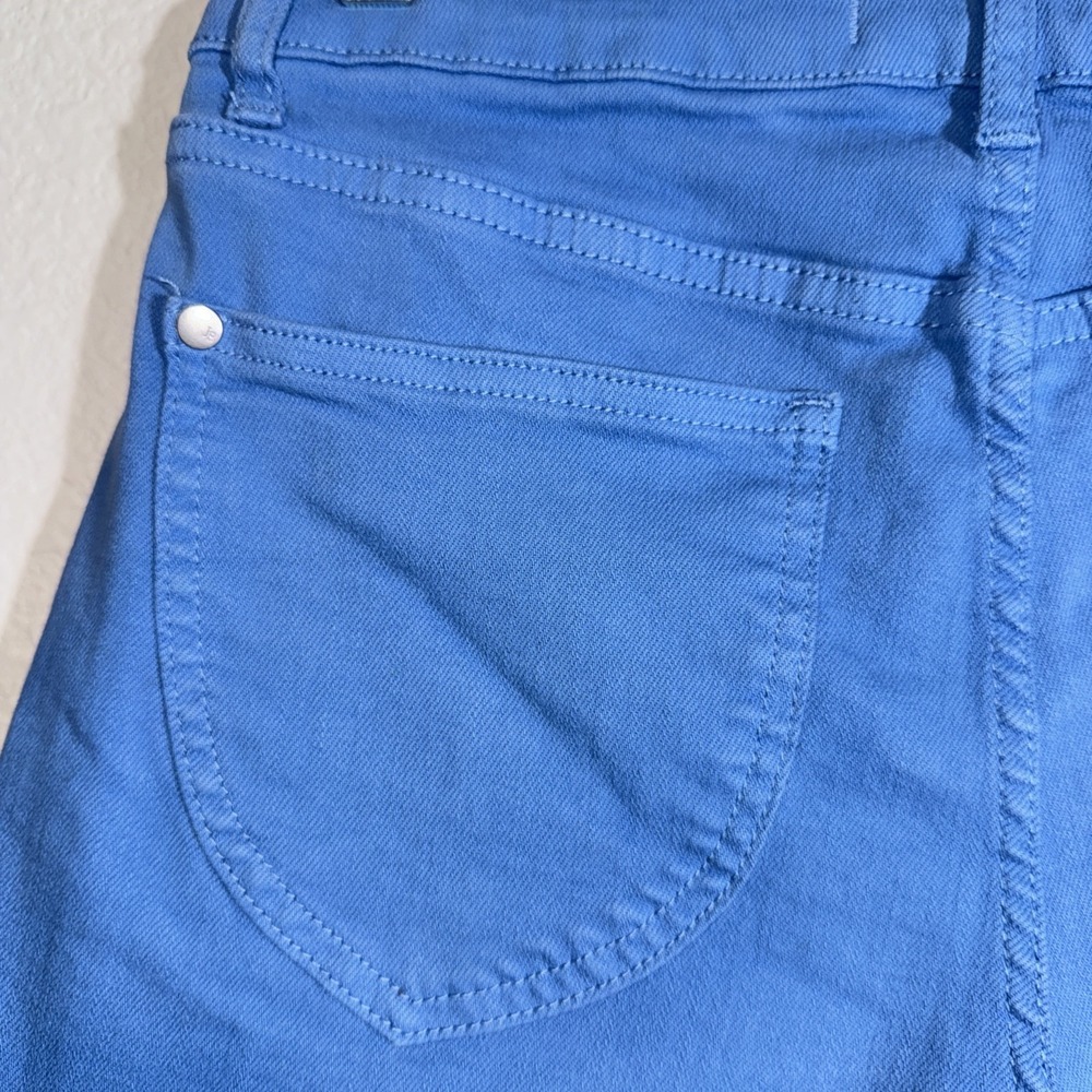 Judy Blue Shorts Women's Size Medium Sky Blue Raw Hem Mid Rise BOHO Festival - Picture 15 of 16